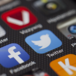 4 Proven Strategies to Build and Engage Your Online Community around Your Passion